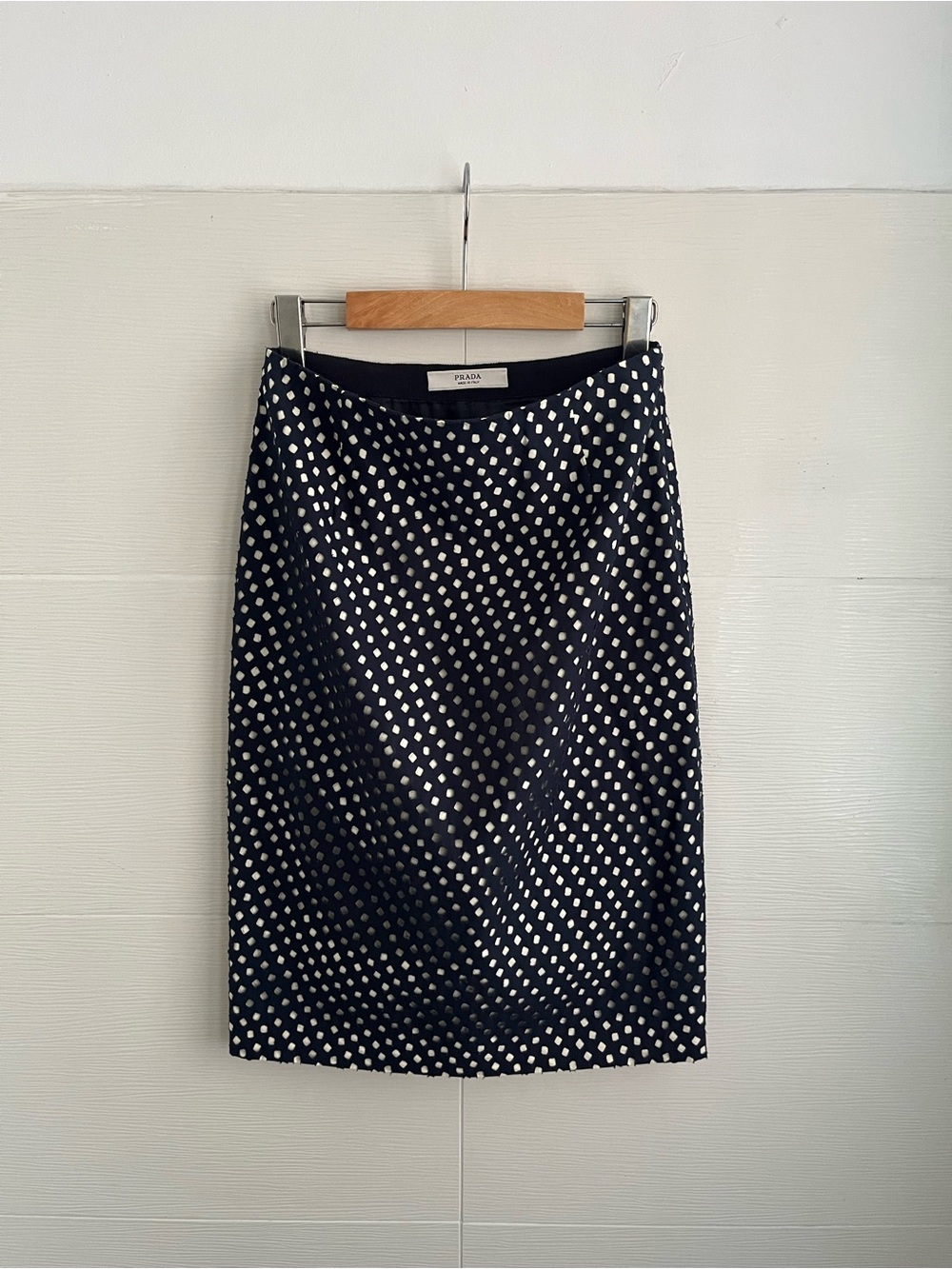 Prada Navy Polka Dot Pencil Skirt - size it 38